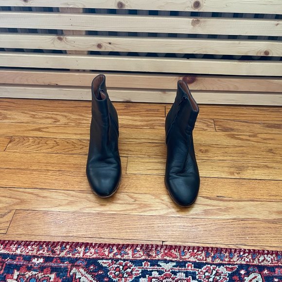 Rivecour Black Ankle Bootie - Picture 2 of 8